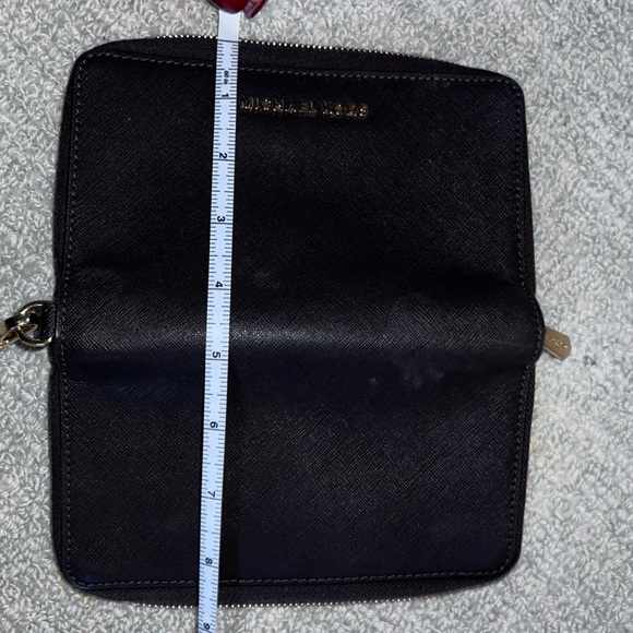 Michael kors jet setter phone wristlet wallet - Picture 14 of 16